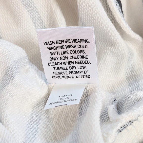 MATERNITY, A:GLOW, Lace-Up Tunic Sweater, Size Large. - Picture 7 of 8